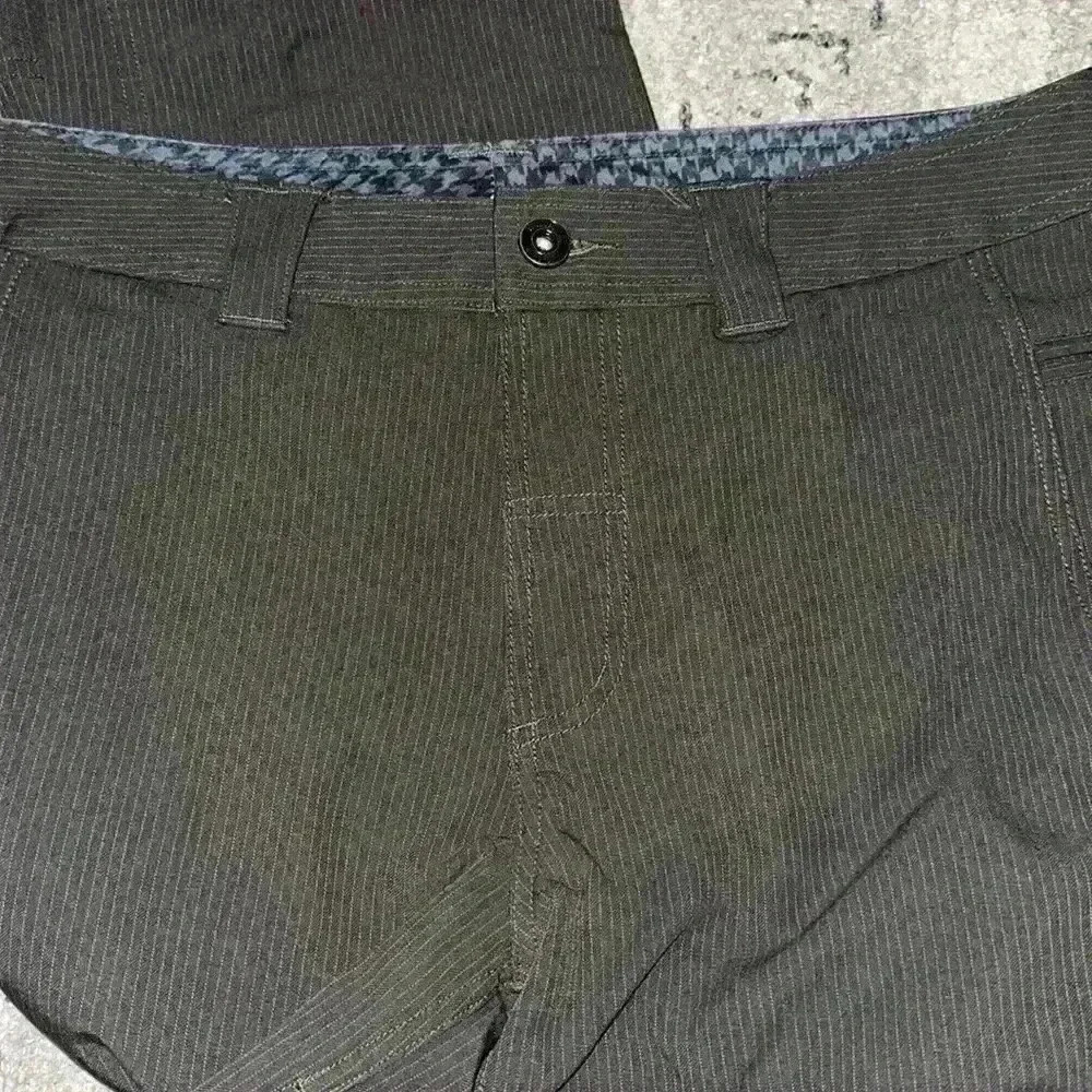 Lululemon Work‎ to Play Flat Front Pants Men's 36 M50465 Gray Stripe Stretch